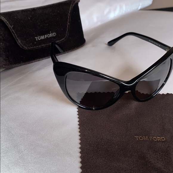 Tom Ford Nikita Cat Eye sunglasses - Picture 3 of 10